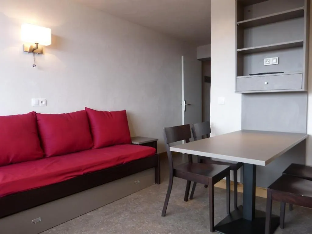 Travelski Home Select - Vue Mont Blanc La Plagne Frankreich